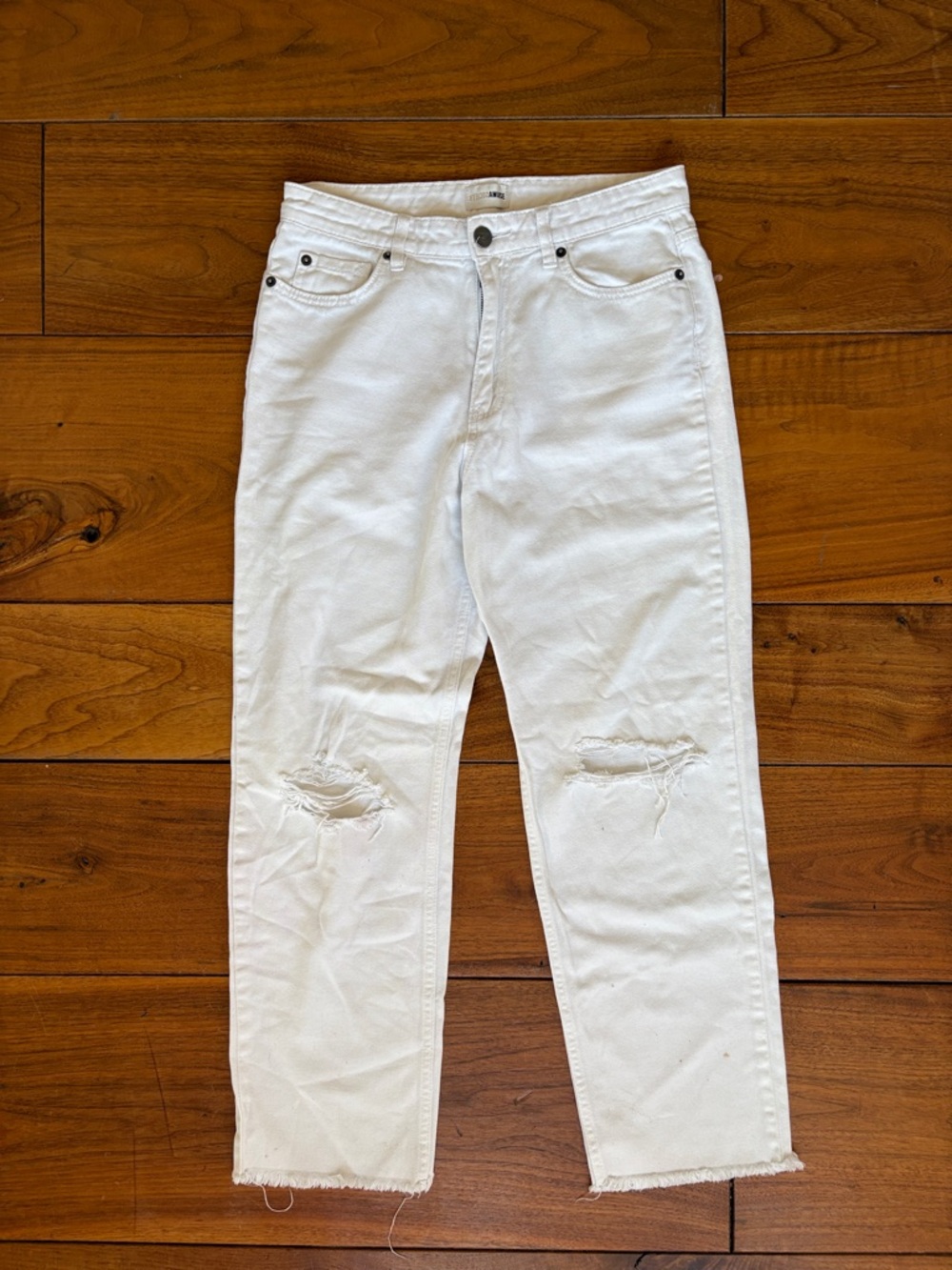 Amuse Society White Straight Leg Jeans